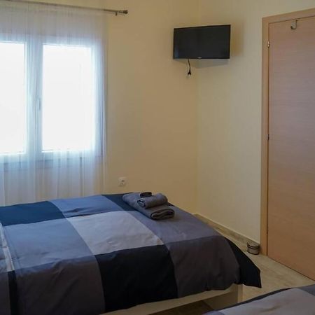 Modern Apartment In The City Center Ioannina Luaran gambar