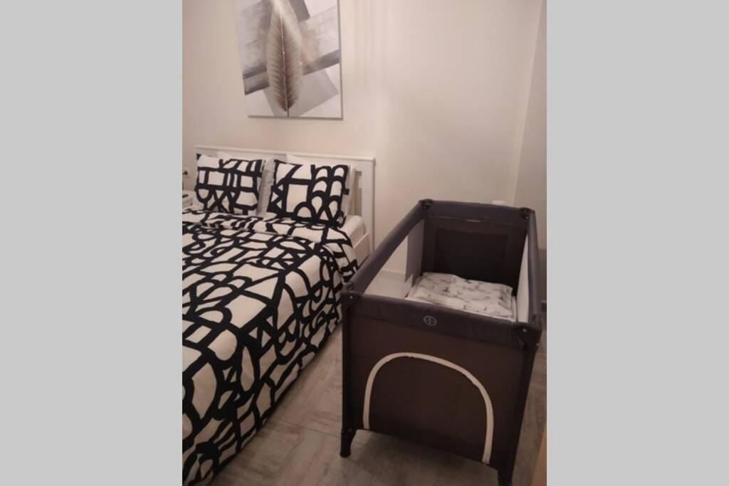 Modern Apartment In The City Center Ioannina Luaran gambar