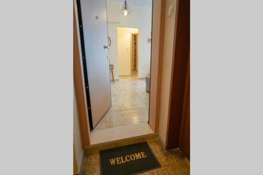 Modern Apartment In The City Center Ioannina Luaran gambar